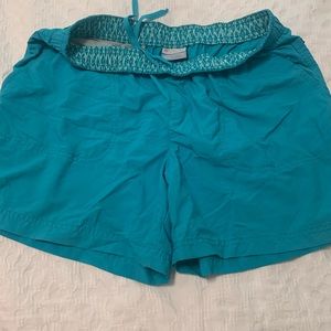 Columbia shorts with pockets